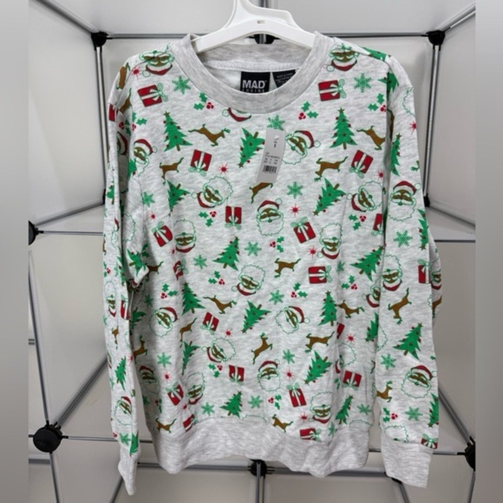 Mad Engine Christmas Tree Santa Gift Pullover Kid's Sweater Size S NWT